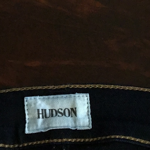 Hudson Distressd Blue Jeans $50 Size 26 - Picture 3 of 5